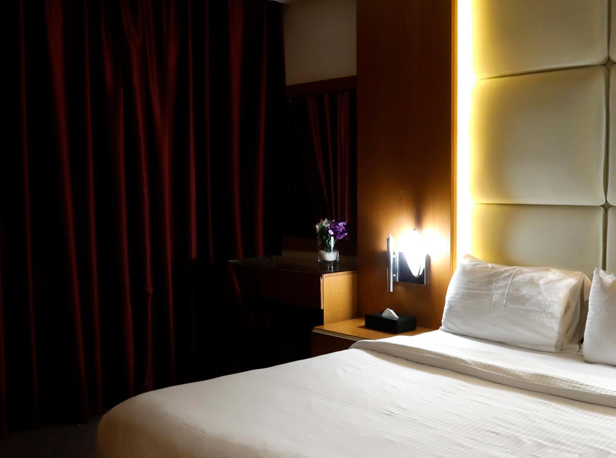 Wh Hotel Beirut Exterior photo